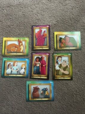 Disney Topps Neon - Seven Family First Cards